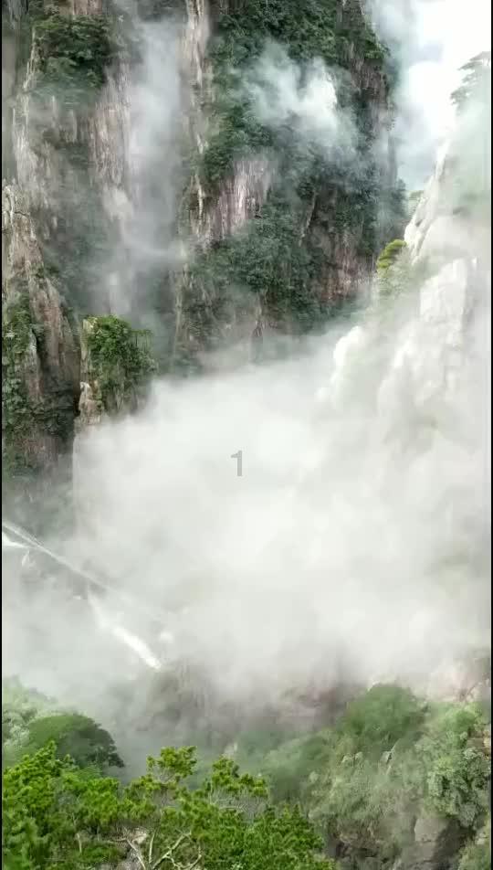 如何让孩子学会辨认坏人防止孩子被诈骗团伙利用？游戏画面
